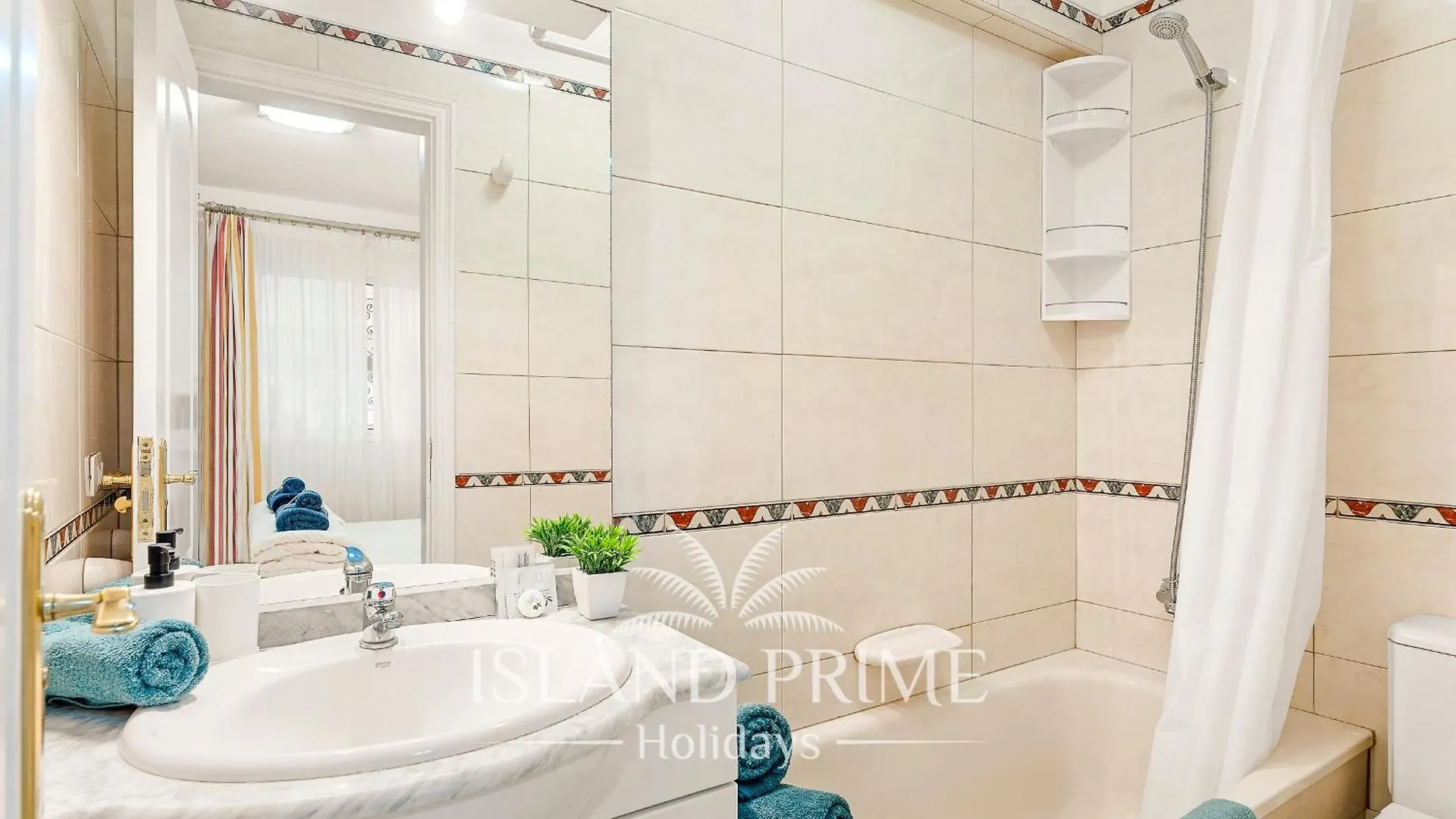 3X Bedroom With Heated Pool Holiday Og101 San Miguel de Abona Apartment